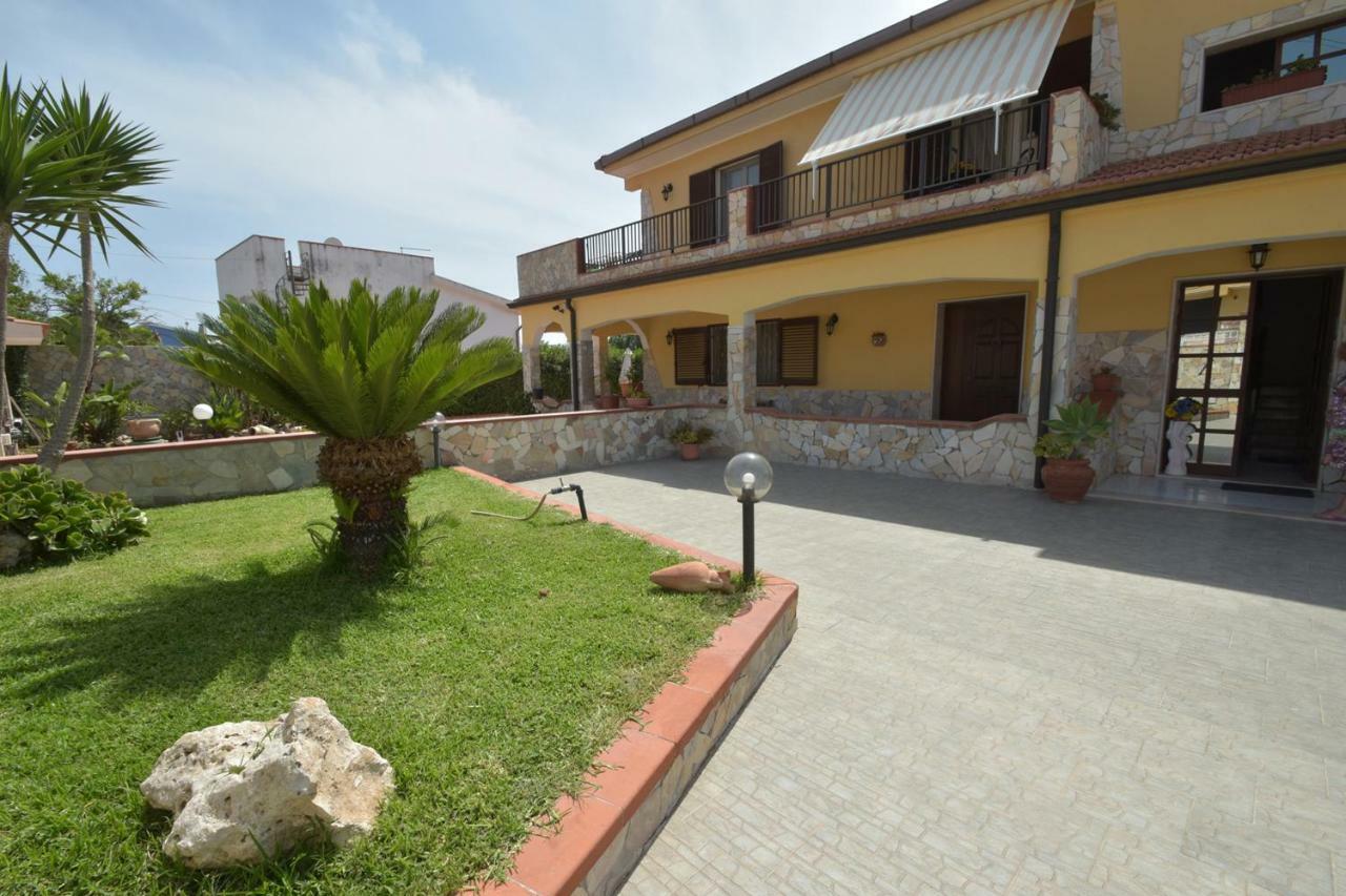 Villa Lumari Syracuse Buitenkant foto